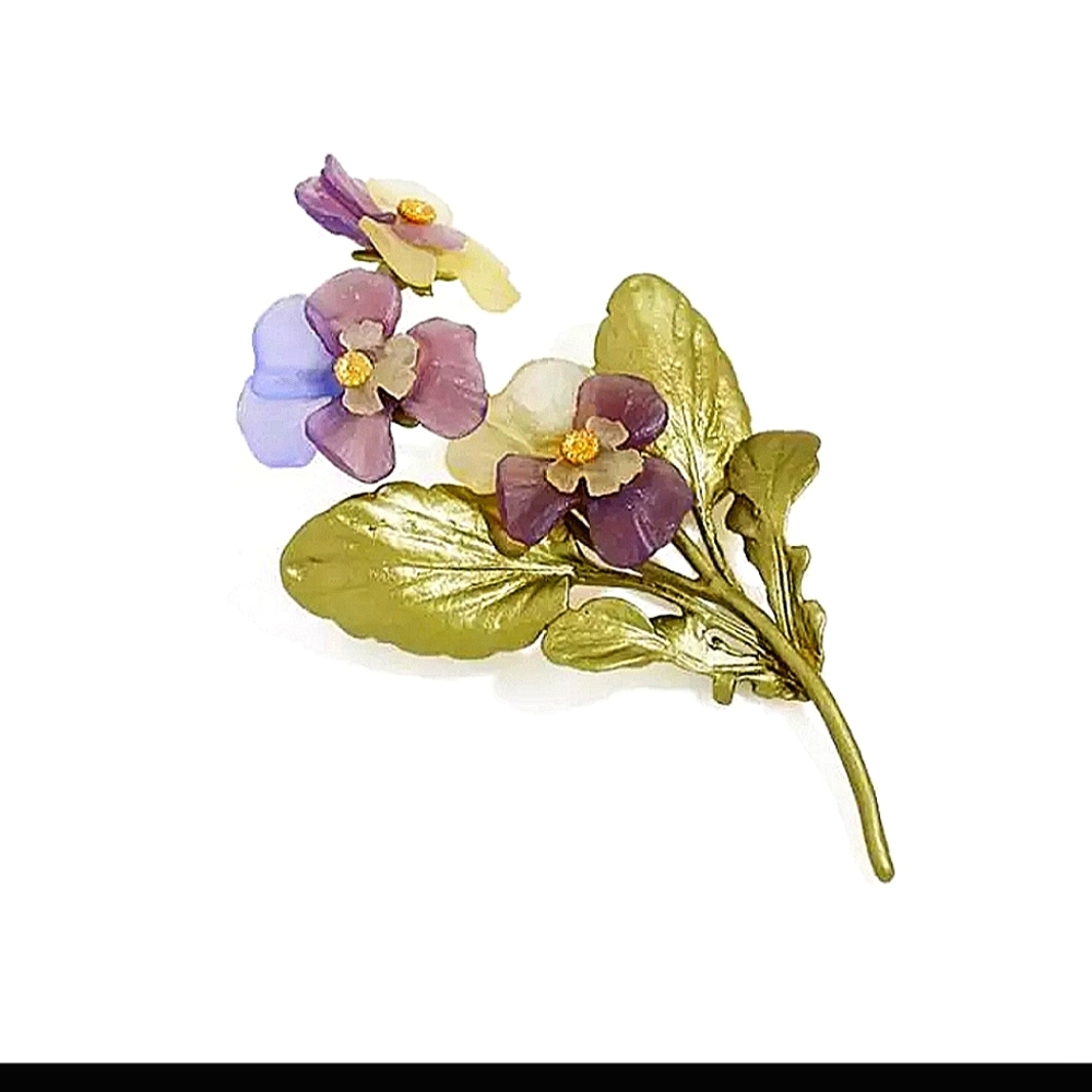 NWT Pansies Enamel GP brooch.